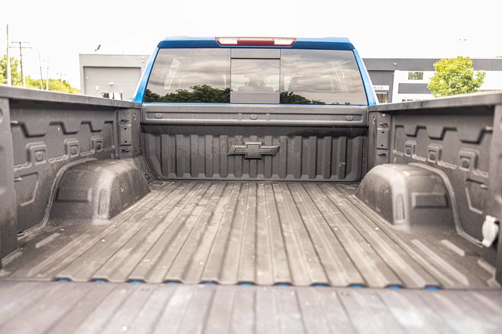 Used 2024 Chevrolet Silverado 1500 LT Trail Boss w/ LT Trail Boss Premium Package AWD/4WD image 16
