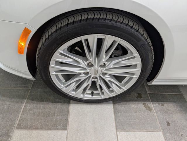 Used 2025 Cadillac CT4 Premium Luxury RWD image 7