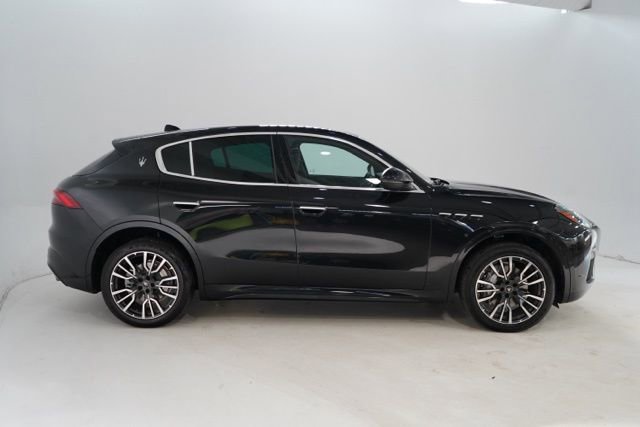 Used 2025 Maserati Grecale GT AWD/4WD image 8