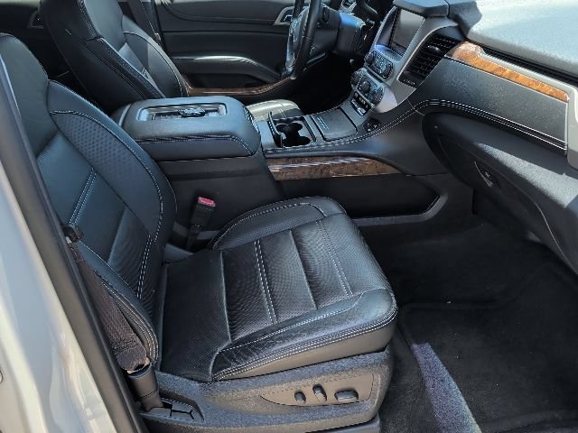Used 2015 GMC Yukon XL Denali w/ Premium Package AWD/4WD image 34