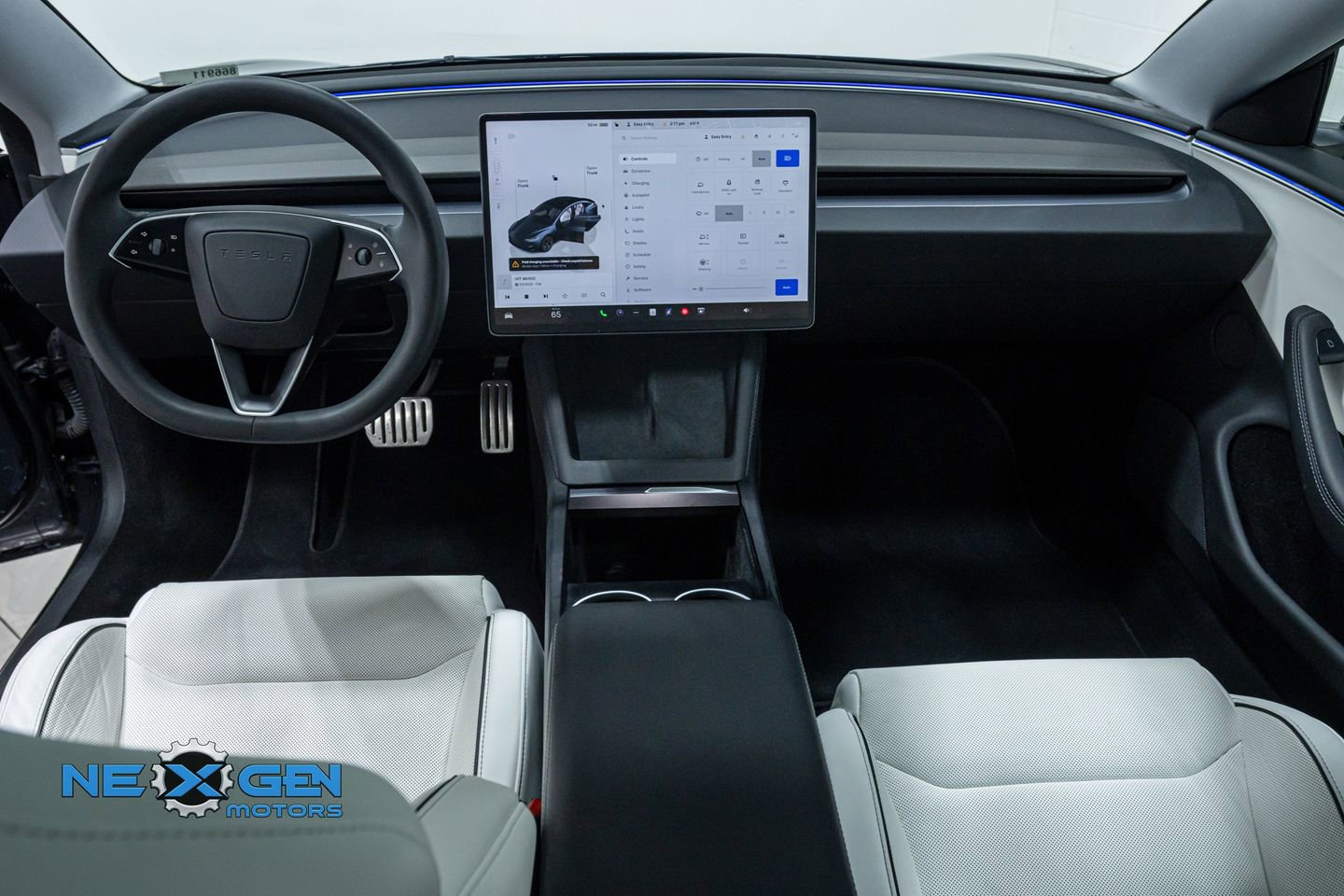 Used 2024 Tesla Model 3 Performance image 24