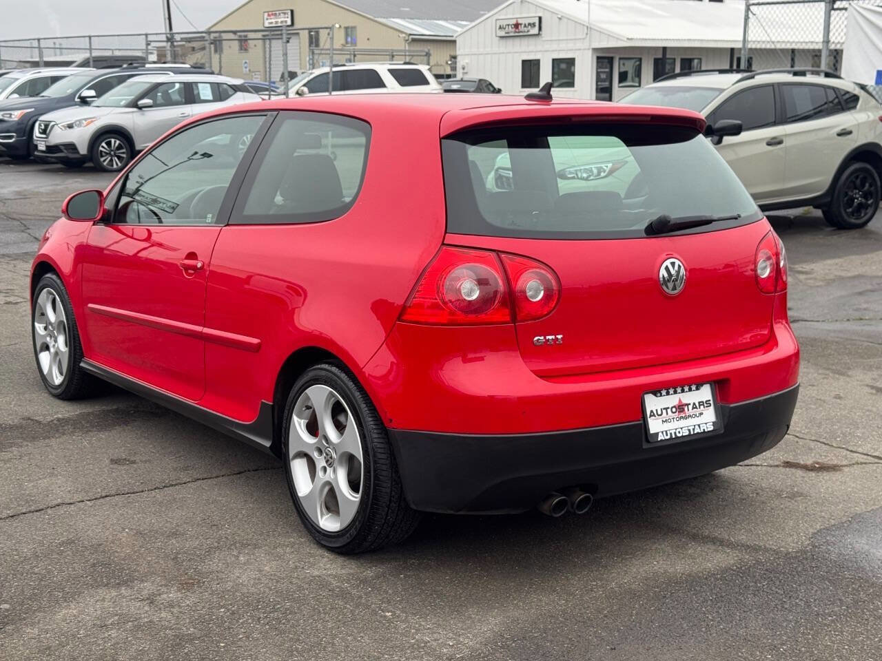 Used 2008 Volkswagen GTI 2-Door image 3