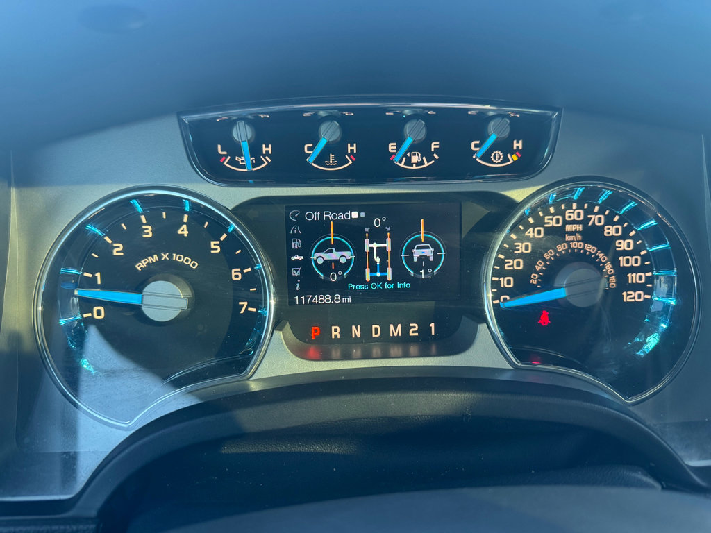 Used 2014 Ford F150 Platinum image 22