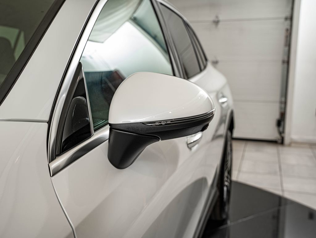 New 2026 Mercedes-Benz GLC 300 4MATIC image 14