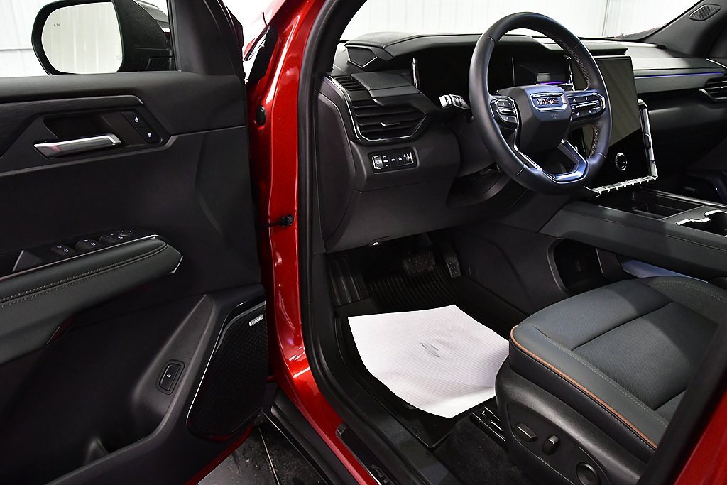 Used 2024 GMC Acadia AT4 w/ LPO, Floor Liner Package image 15