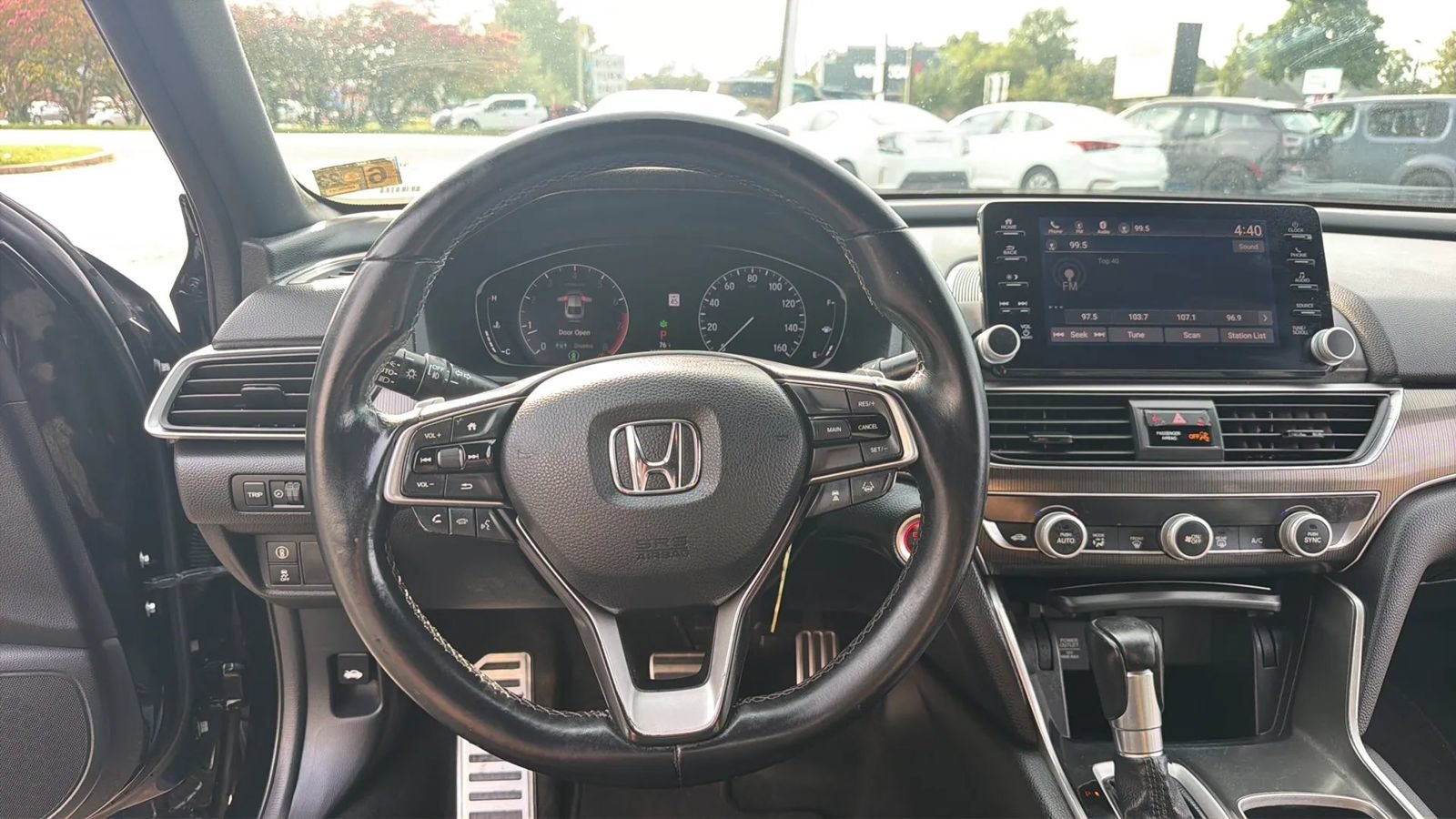 Used 2018 Honda Accord Sport image 14