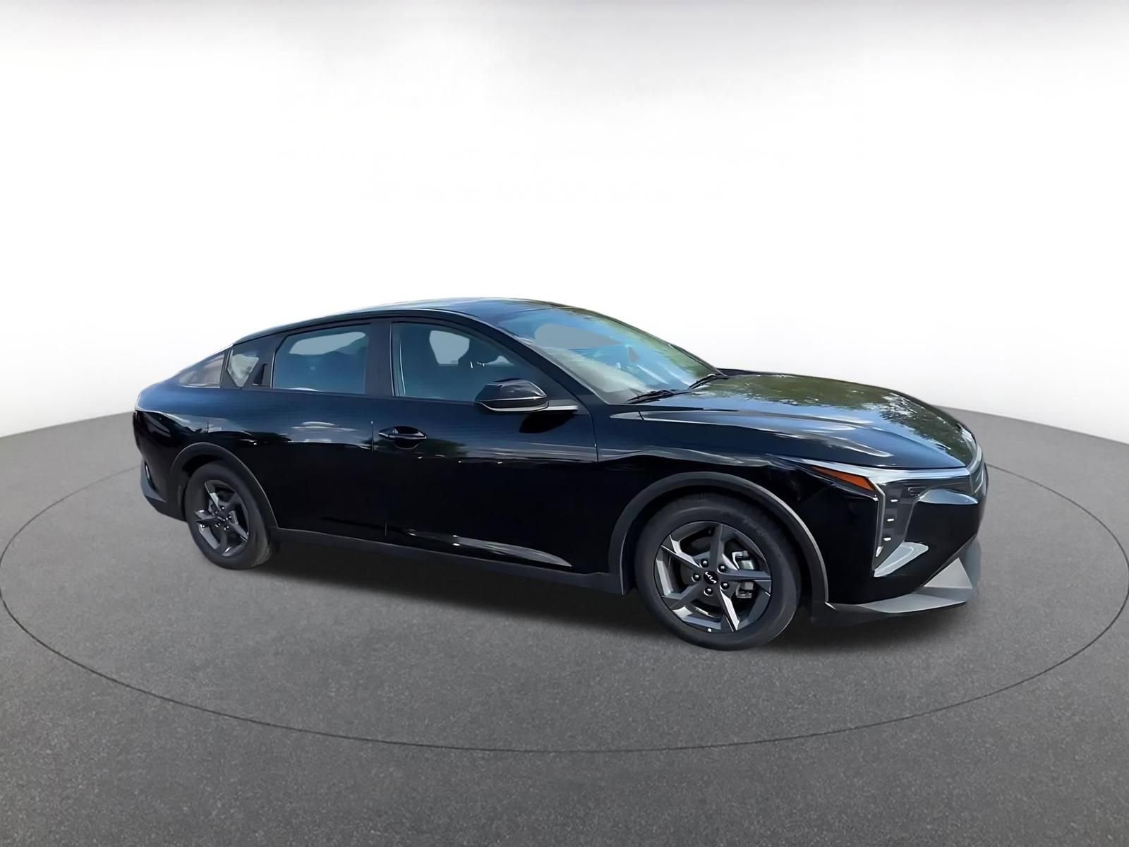 Used 2025 Kia K4 FWD video 2