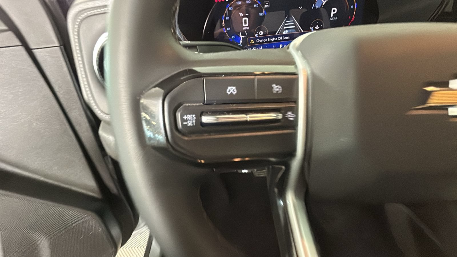 Used 2024 Chevrolet Colorado LT w/ LT Convenience Package AWD/4WD image 16
