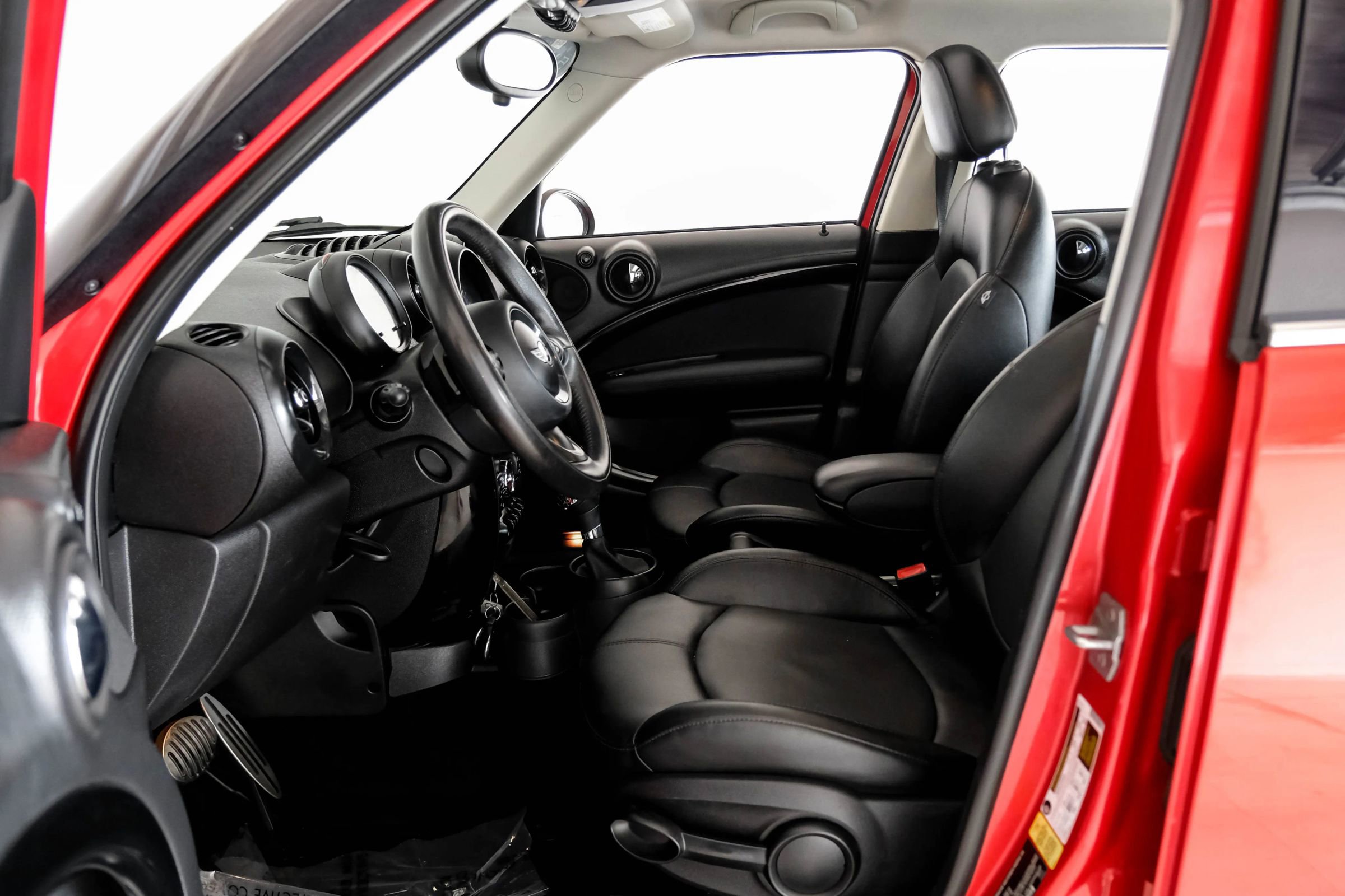 Used 2015 MINI Cooper Countryman S w/ Premium Package FWD image 3