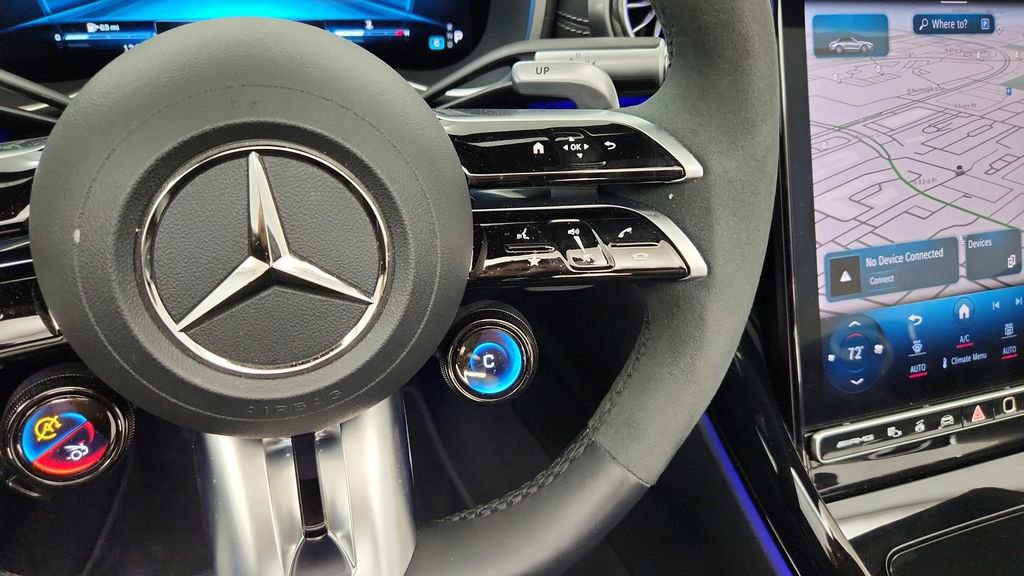 Used 2023 Mercedes-Benz SL 63 AMG 4MATIC image 29