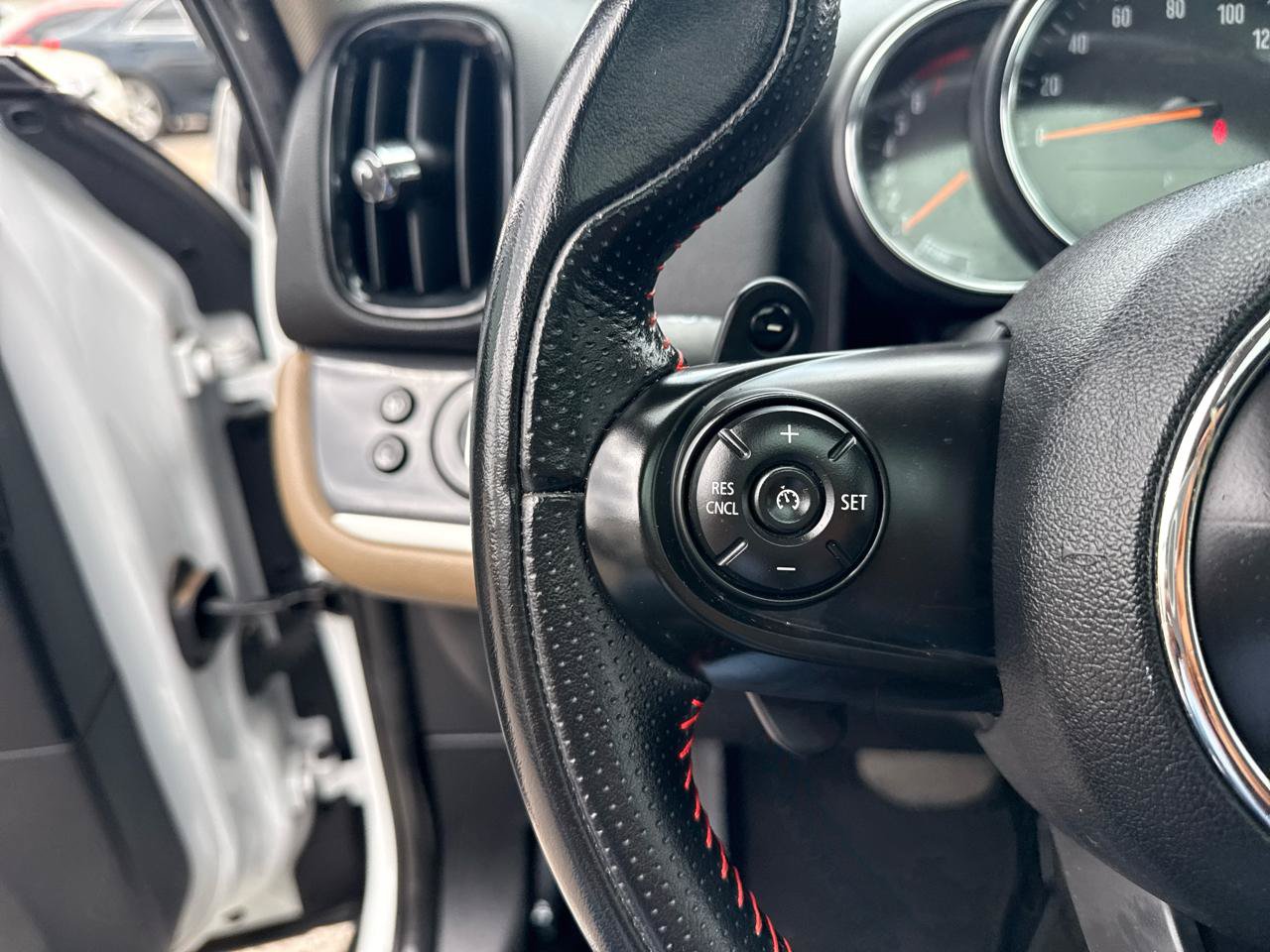 Used 2019 MINI Cooper Countryman S FWD image 16
