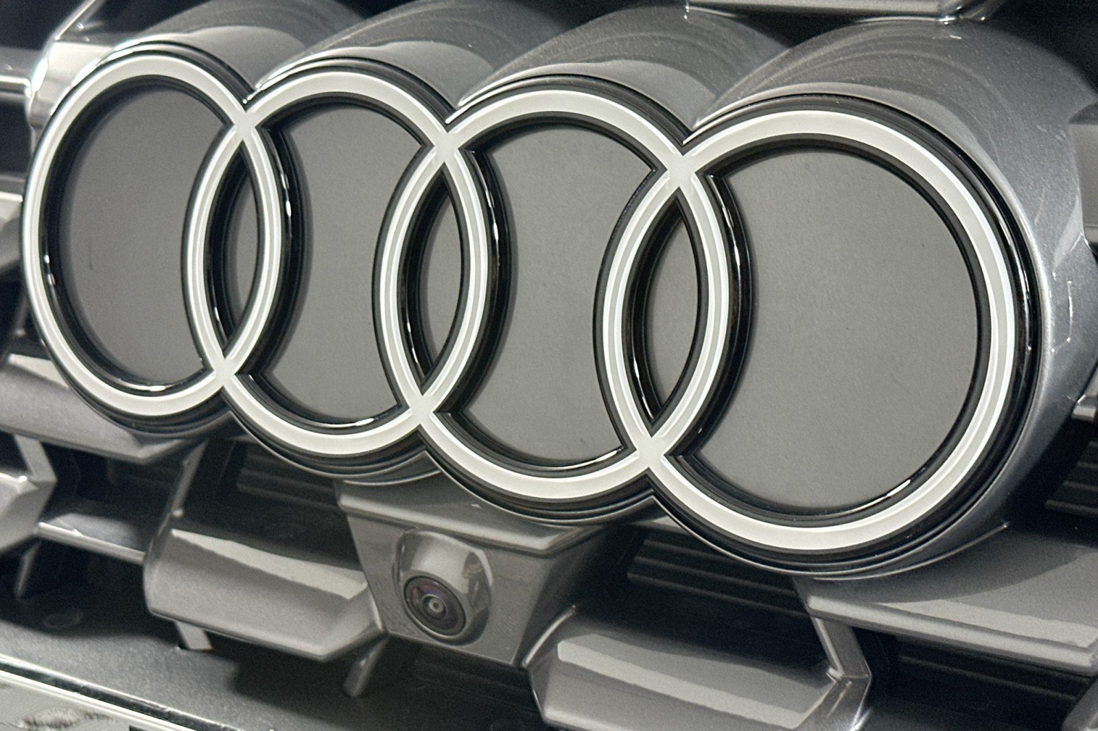 Used 2025 Audi Q5 Prestige AWD/4WD image 15