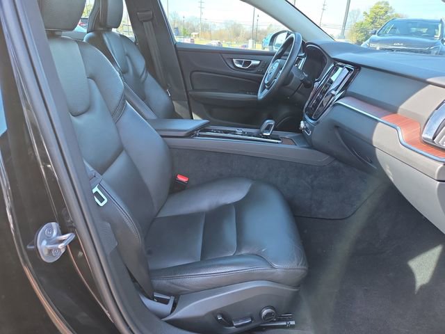 Used 2024 Volvo S60 B5 Plus image 17