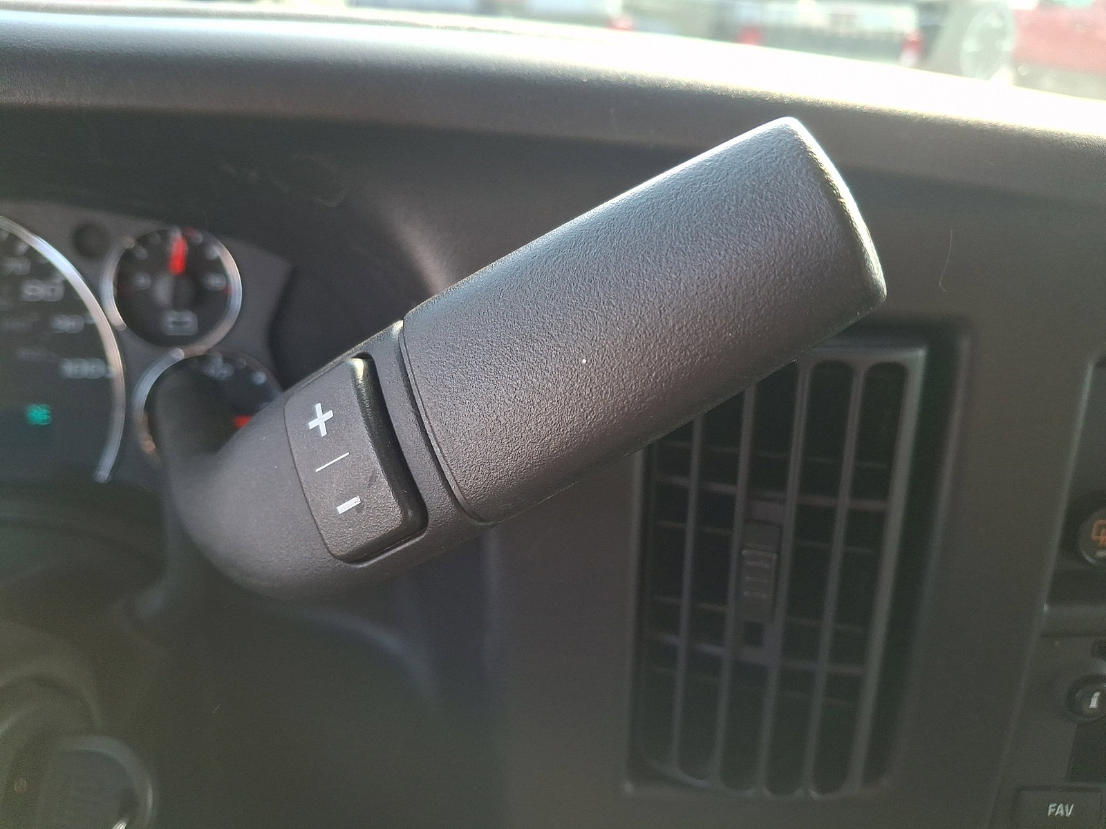 Used 2023 Chevrolet Express 3500 LT w/ LT Preferred Equipment Group image 14