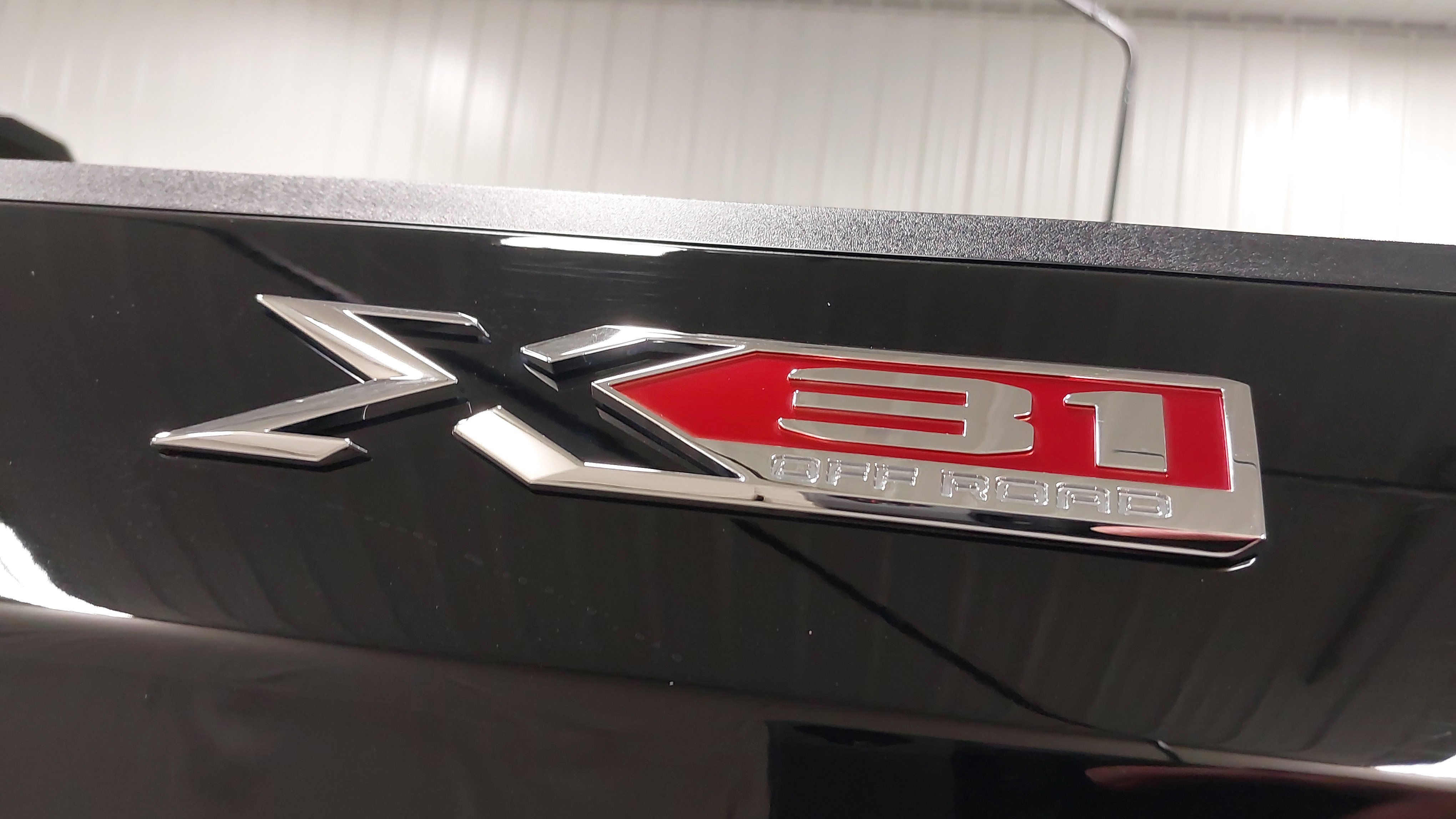 Used 2024 GMC Sierra 1500 SLT w/ SLT Premium Plus Package image 33