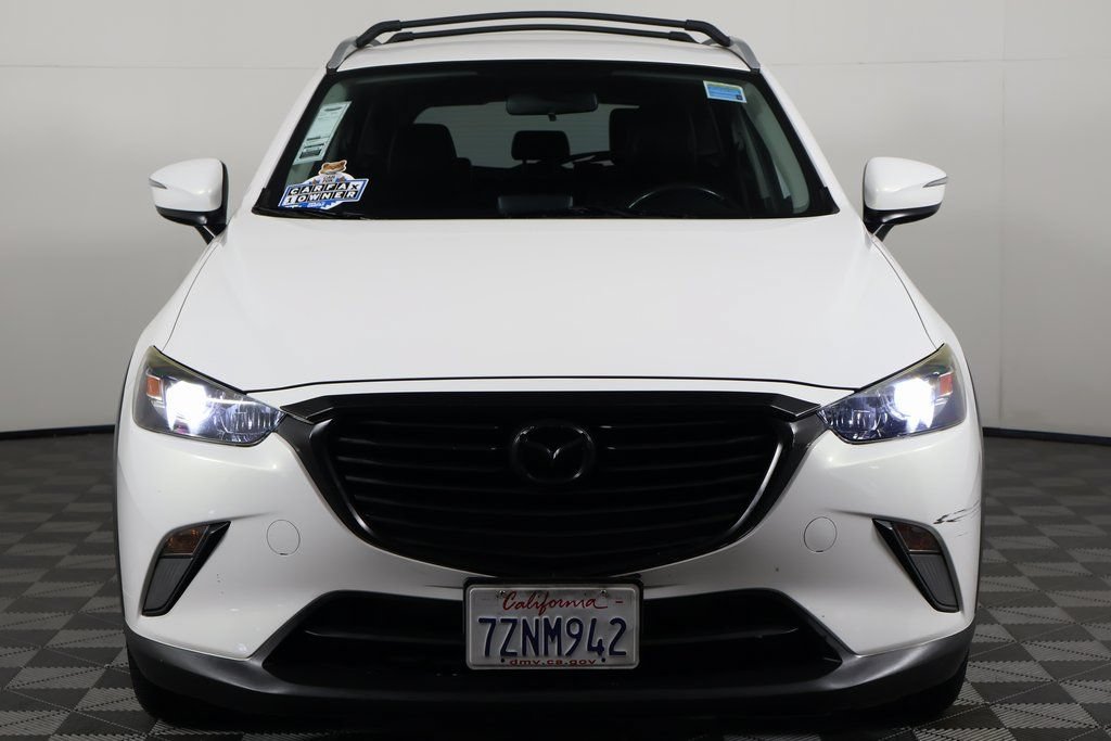 Used 2017 MAZDA CX-3 Touring FWD image 2