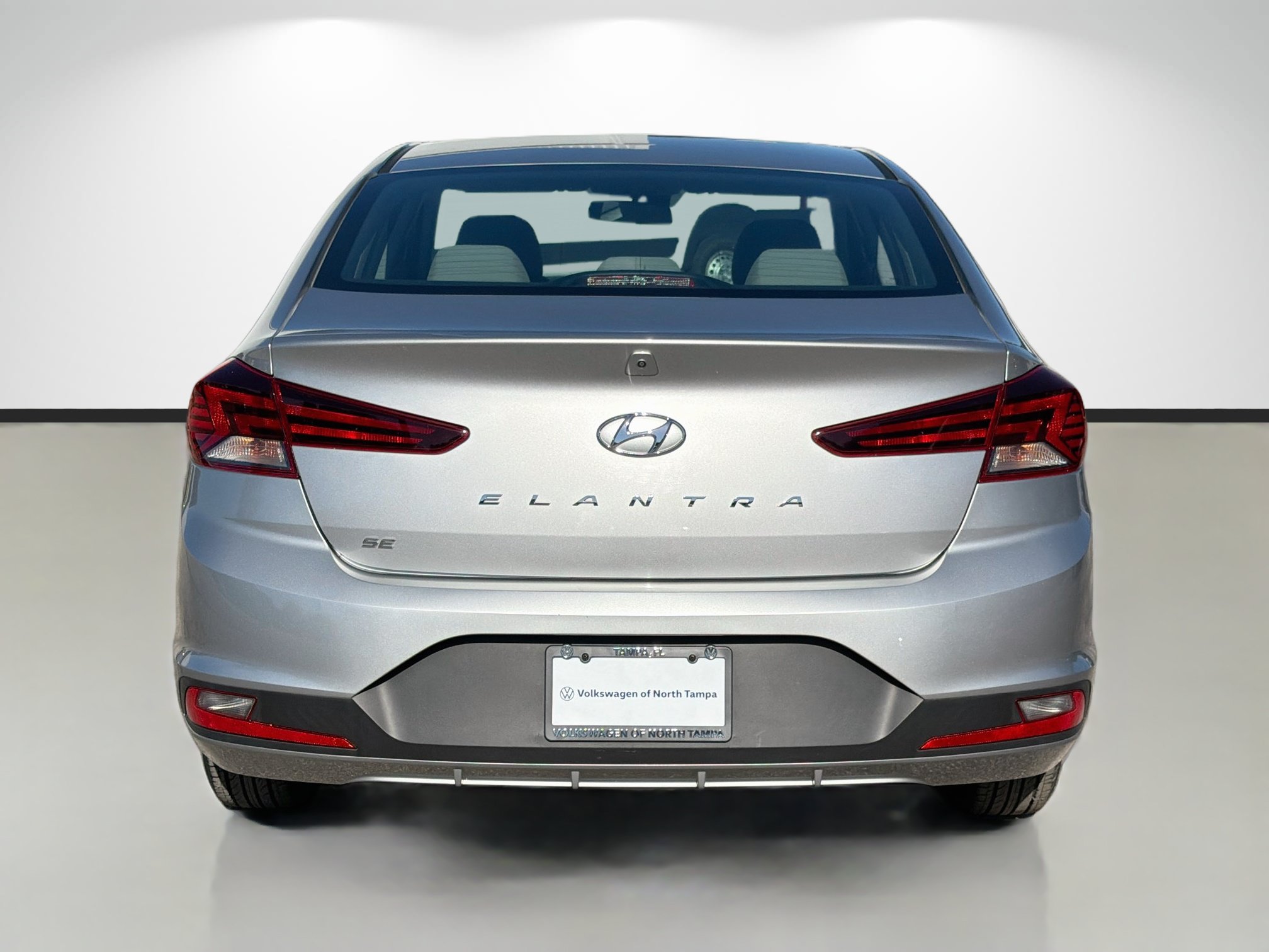 Used 2020 Hyundai Elantra SE FWD image 4
