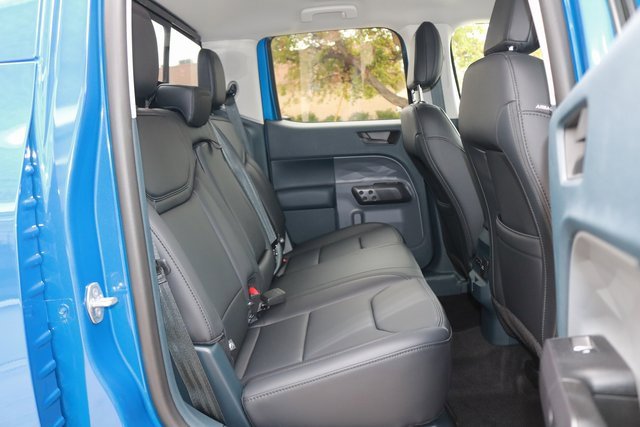 New 2025 Ford Maverick Lariat w/ Black Appearance Package image 20