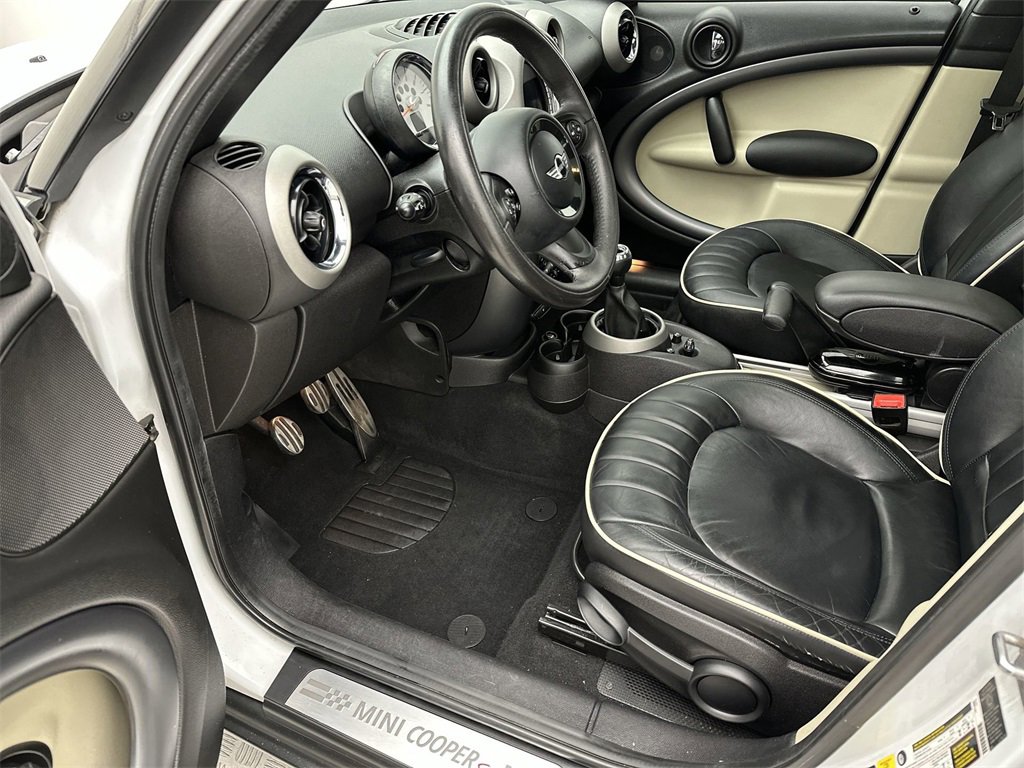 Used 2012 MINI Cooper Countryman S image 11