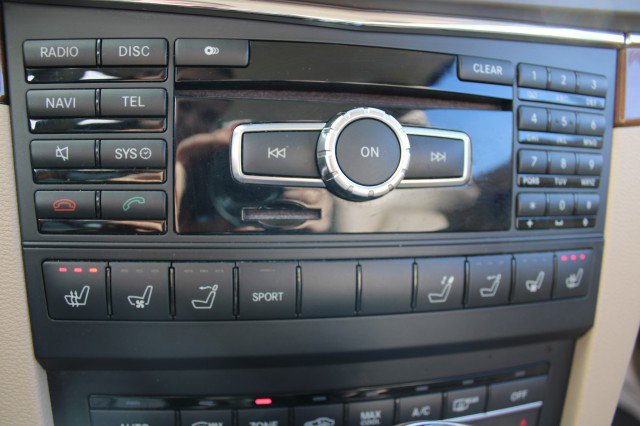 Used 2013 Mercedes-Benz E 550 Cabriolet image 14
