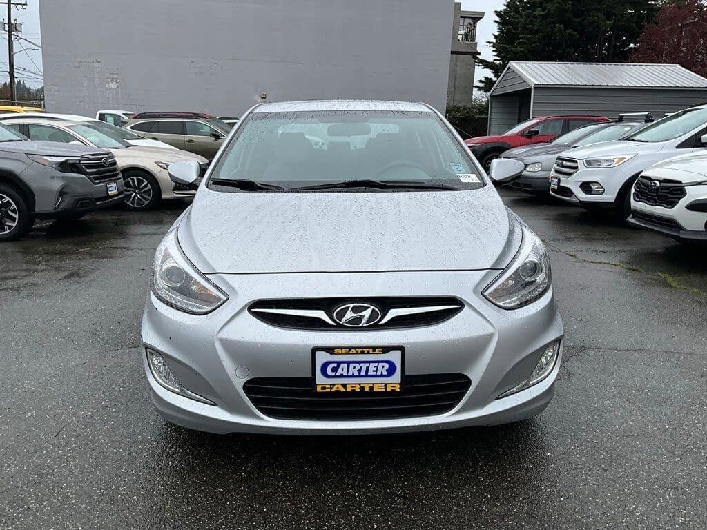 Used 2014 Hyundai Accent GLS w/ Option Group 2 image 3