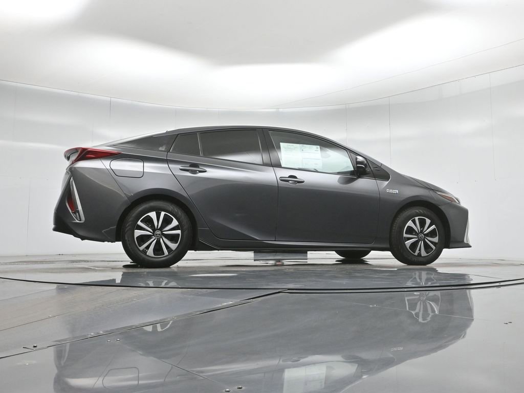 Used 2018 Toyota Prius Prime Plus image 45