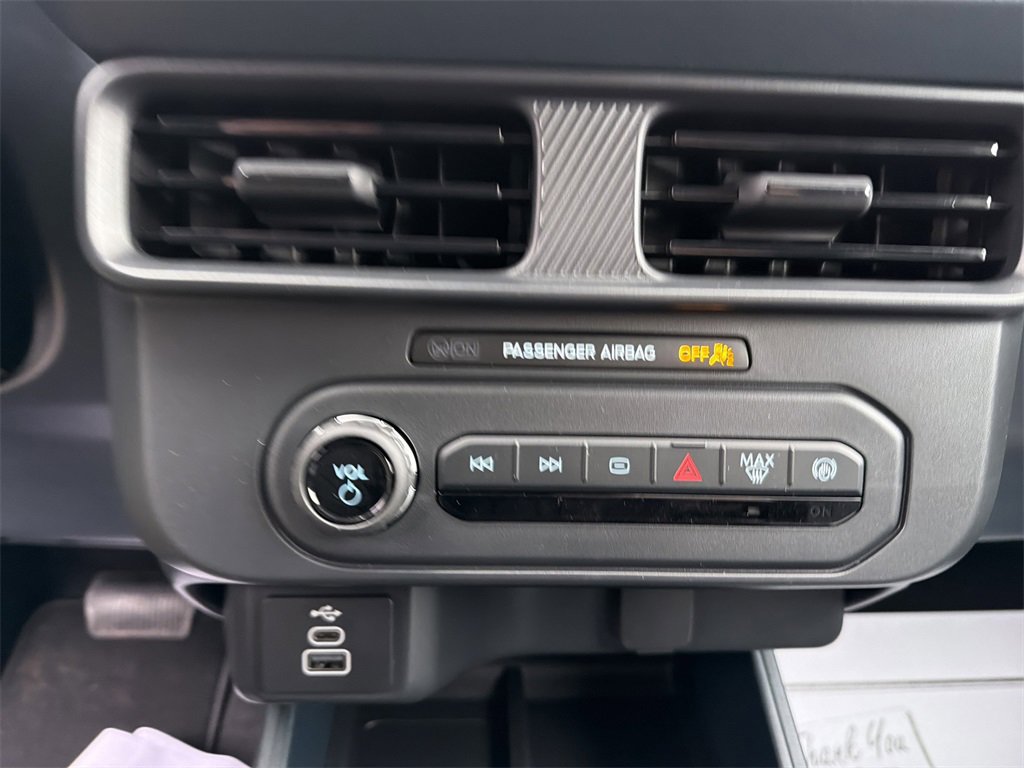 New 2025 Ford Maverick XL w/ Equipment Group 101A image 21