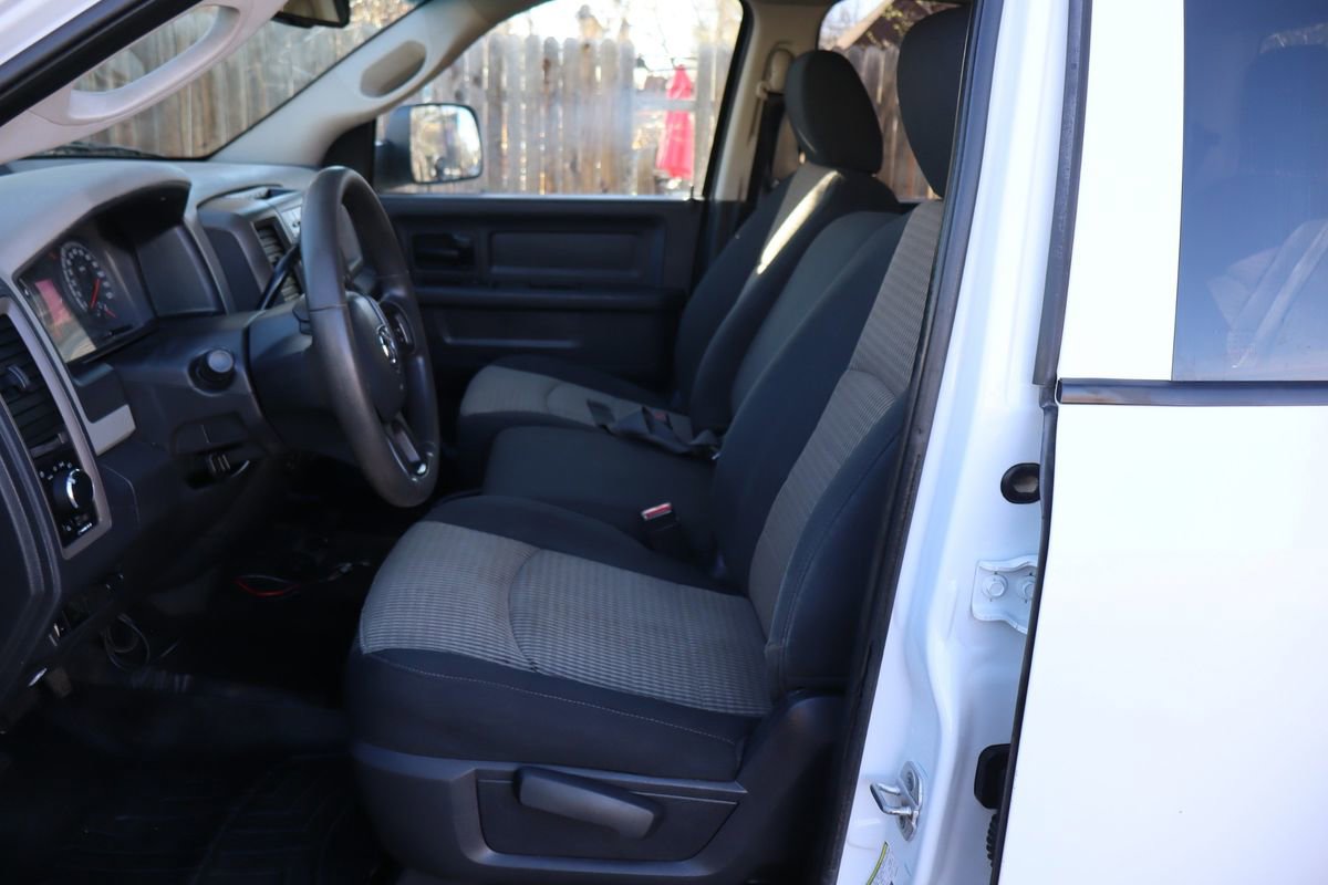 Used 2012 RAM 3500 ST w/ Chrome Appearance Group AWD/4WD image 19