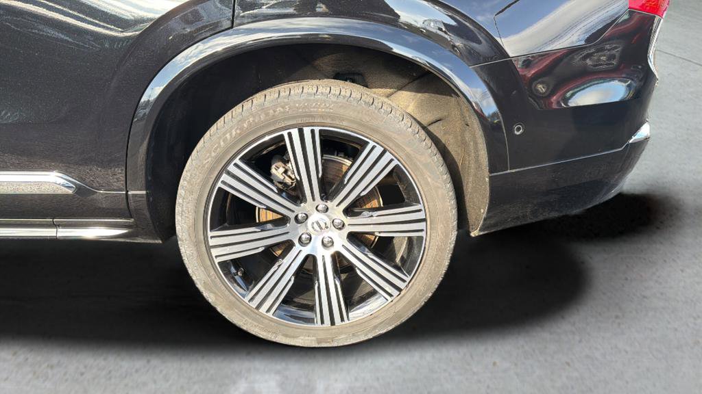 Used 2023 Volvo XC90 T8 Plus w/ Protection Package image 15