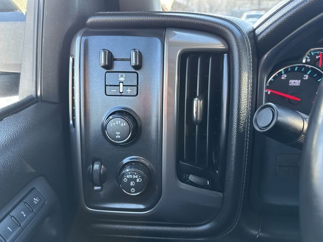 Certified 2019 Chevrolet Silverado 2500 High Country w/ Duramax Plus Package image 18