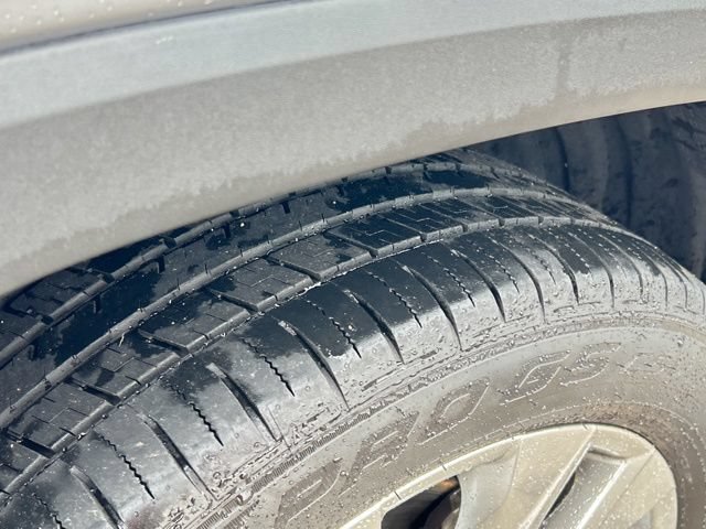 Used 2019 Toyota RAV4 Limited w/ Advanced Technology Package AWD/4WD image 17