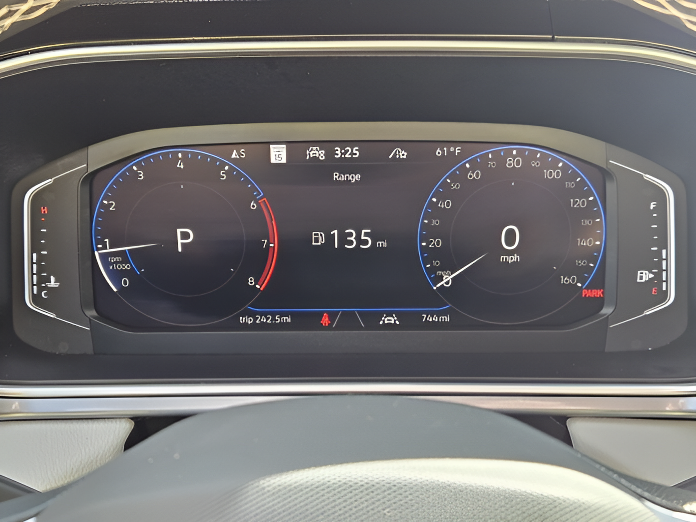 Used 2025 Volkswagen Taos SEL AWD/4WD image 21