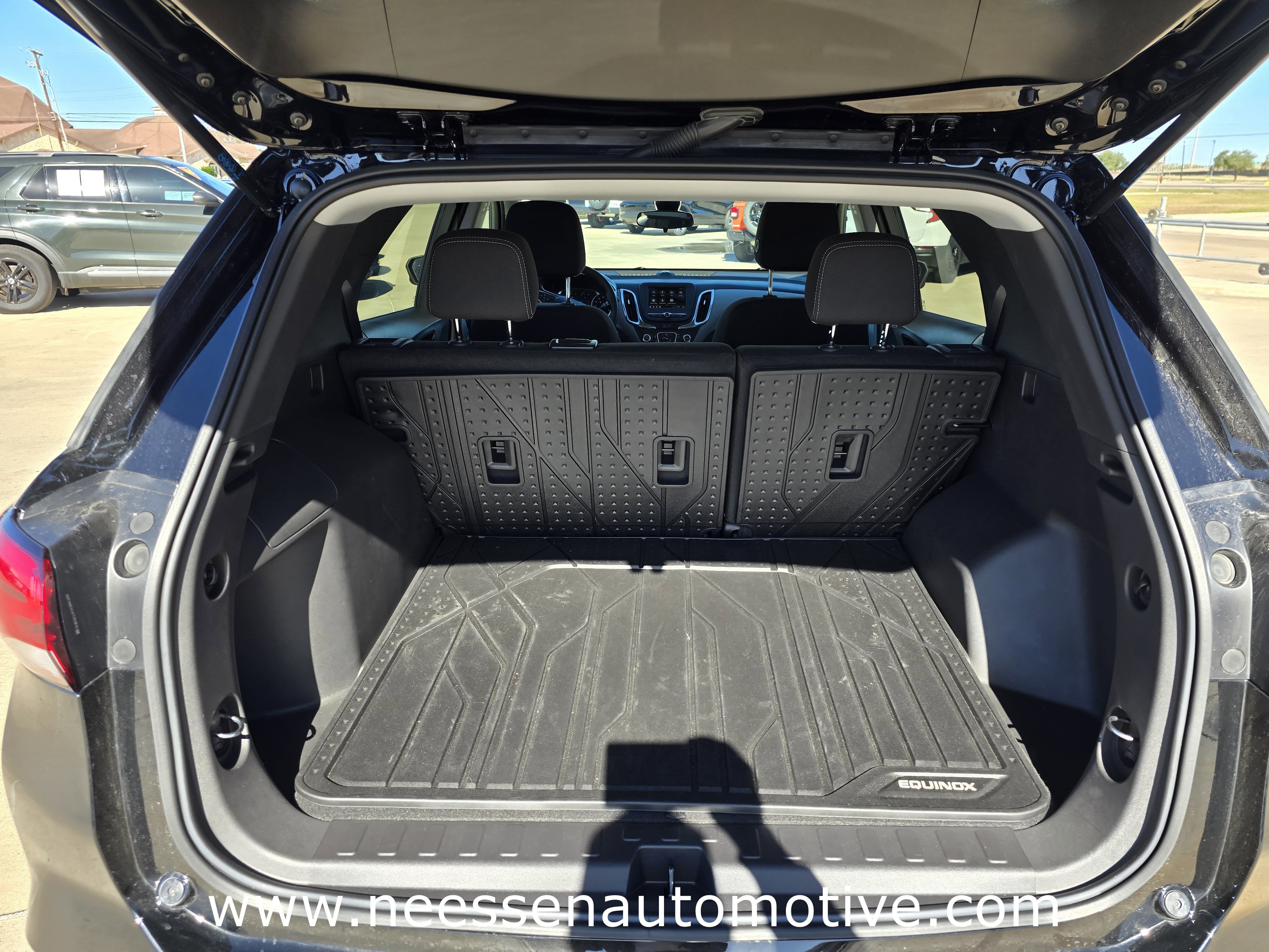 Used 2024 Chevrolet Equinox LS w/ LS Convenience Package image 12