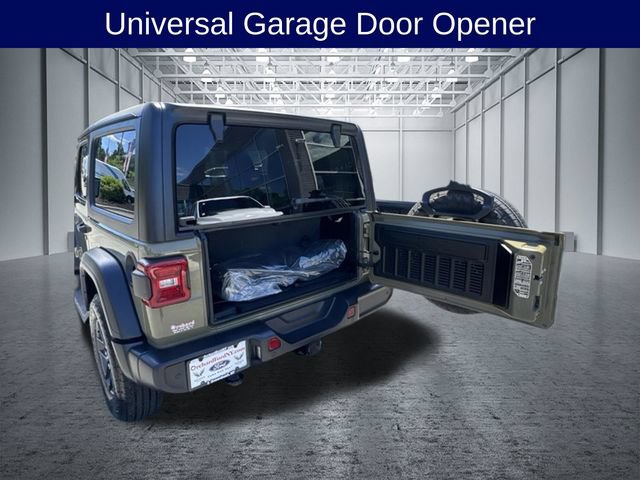 Used 2026 Jeep Wrangler Sport AWD/4WD image 11