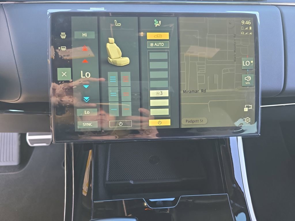 New 2026 Land Rover Range Rover Sport SV image 25