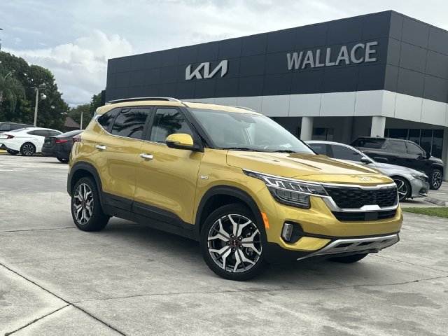 Certified 2023 Kia Seltos SX w/ SX Sunroof Package