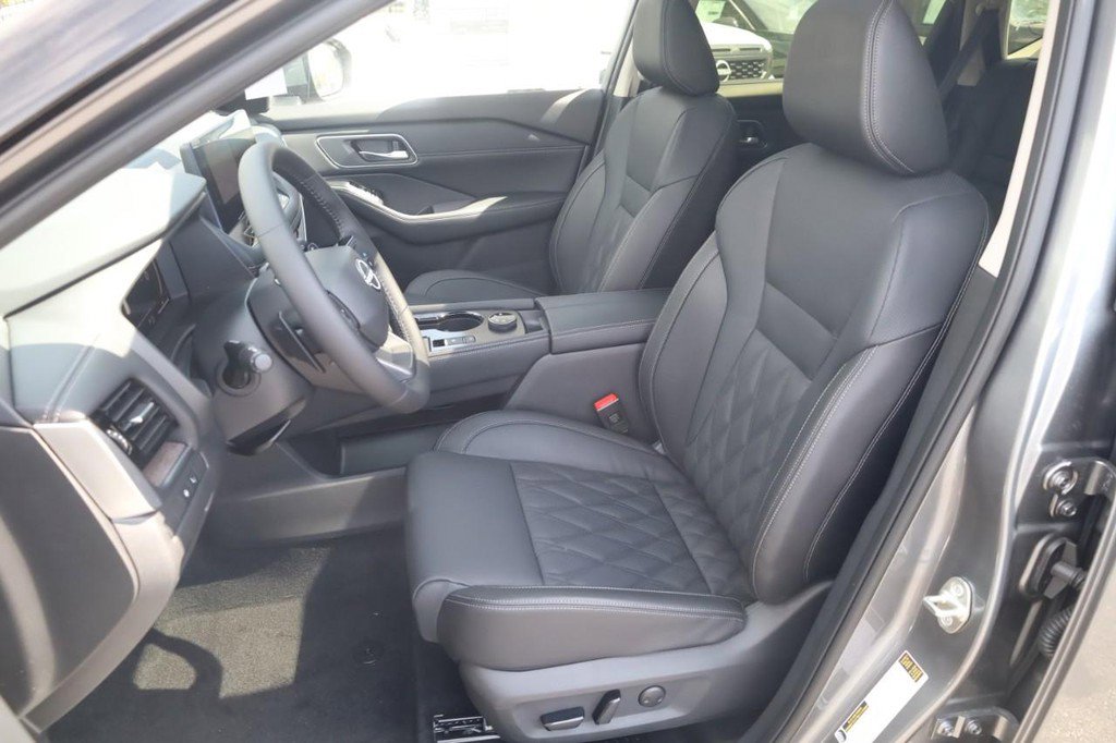 New 2026 Nissan Rogue Platinum w/ Platinum Premium Package AWD/4WD image 21