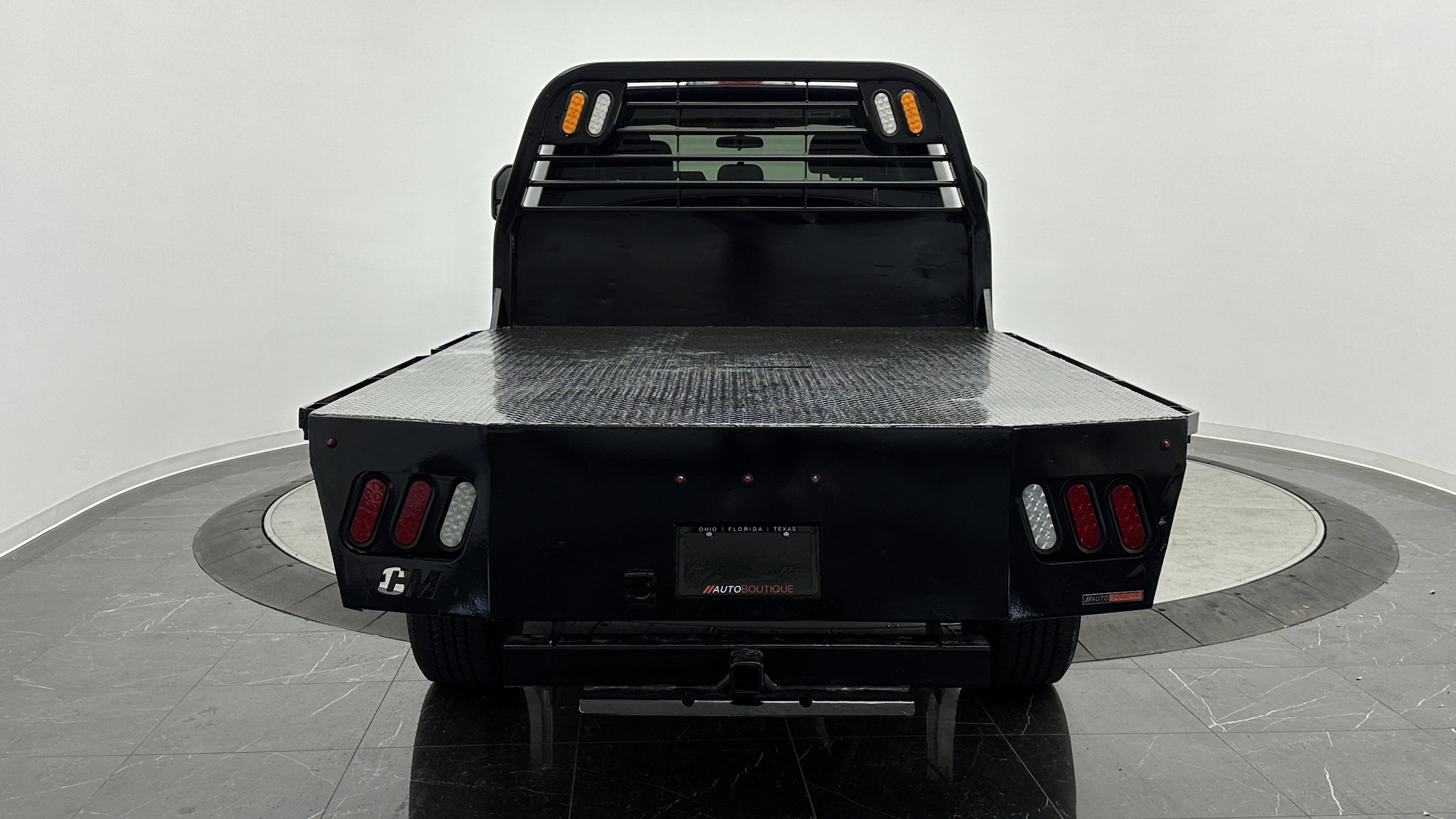 Used 2020 Ford F350 XL image 6