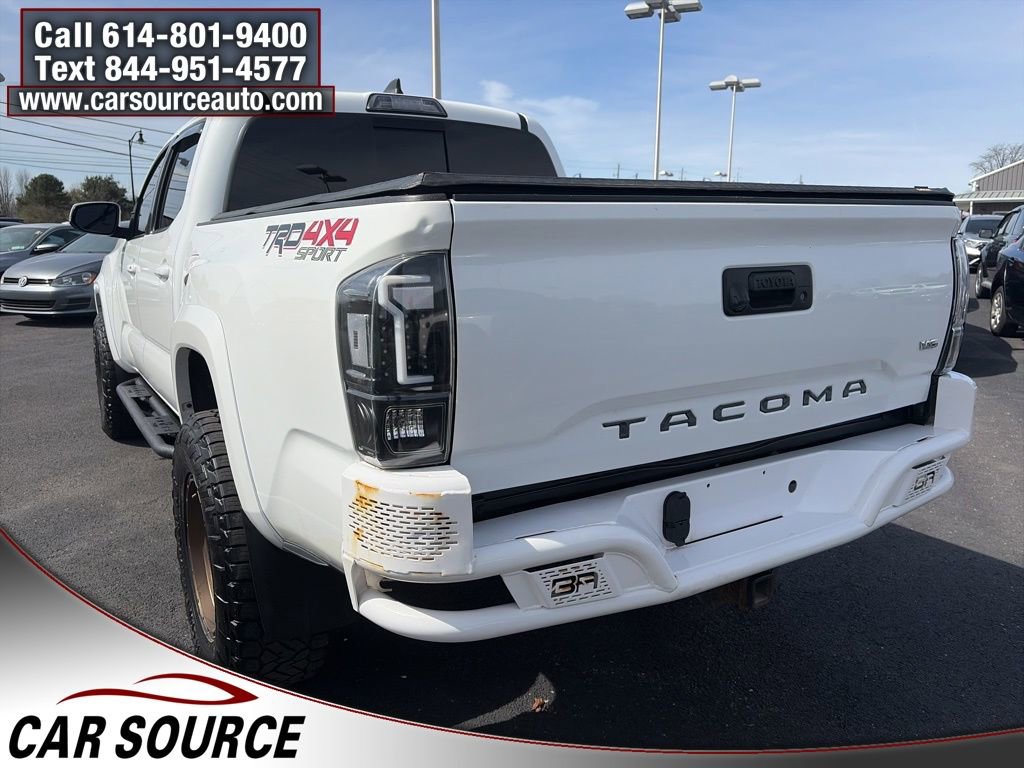 Used 2019 Toyota Tacoma TRD Sport image 7