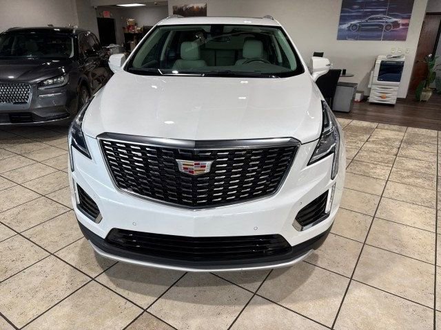 Used 2021 Cadillac XT5 Premium Luxury w/ LPO, Floor Liner Package image 6
