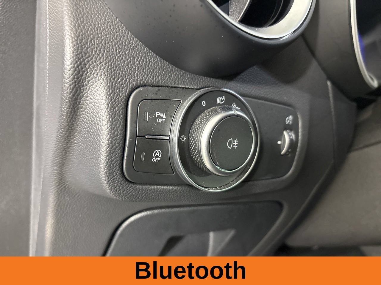 Used 2023 Alfa Romeo Stelvio Ti w/ Active Assist Plus Package AWD/4WD image 14