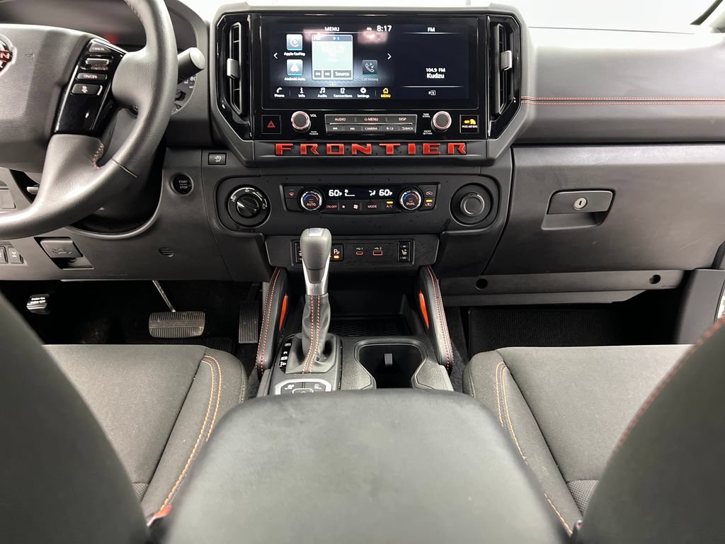 Used 2026 Nissan Frontier PRO-4X AWD/4WD image 43