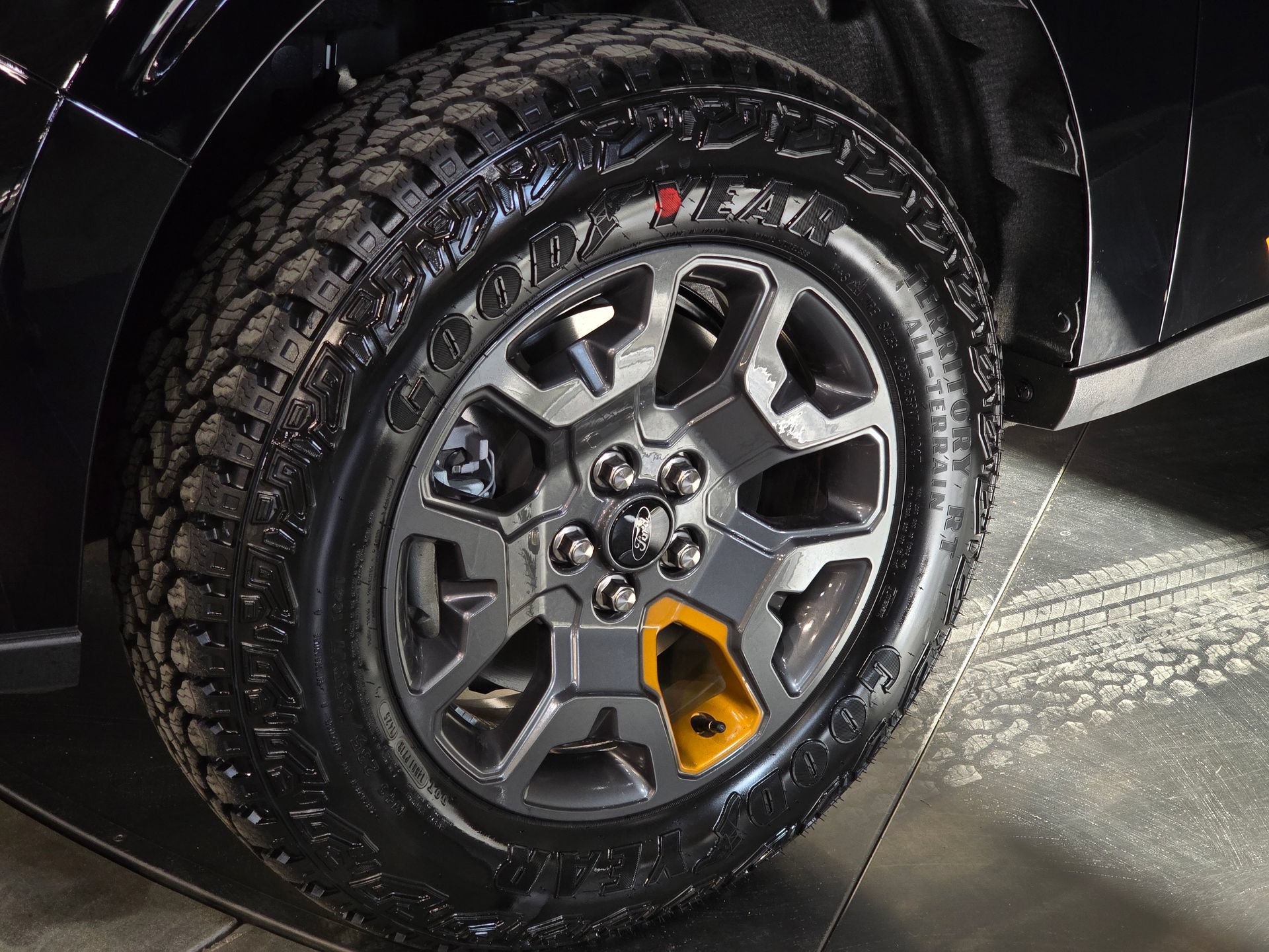New 2026 Ford Maverick Tremor AWD/4WD image 14
