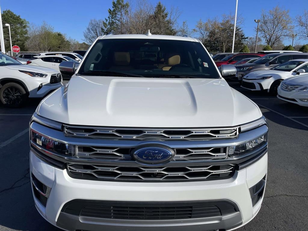 Used 2022 Ford Expedition Max Platinum image 3