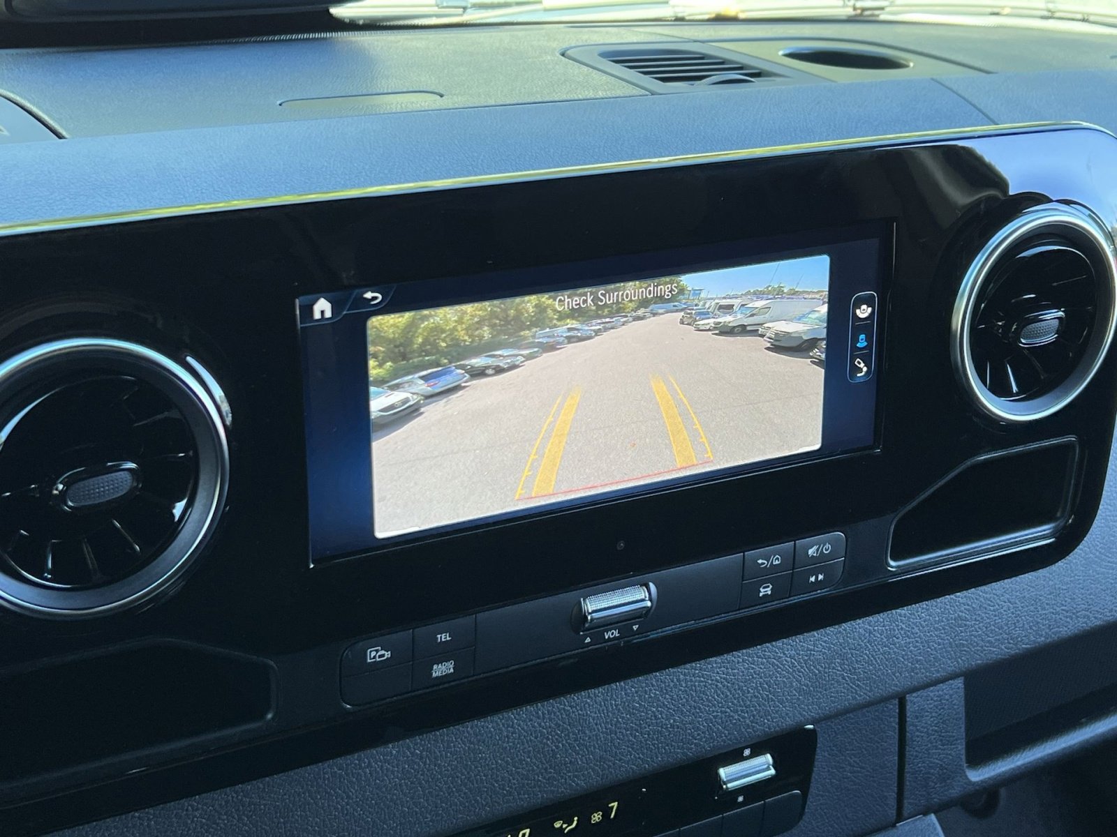 New 2025 Mercedes-Benz Sprinter 2500 image 17