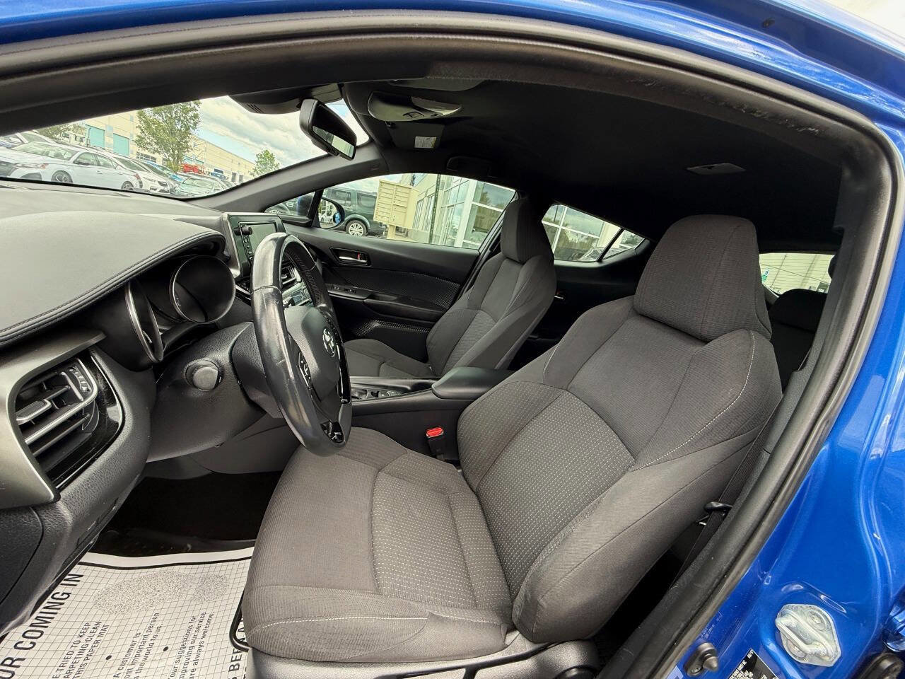 Used 2018 Toyota C-HR XLE image 13