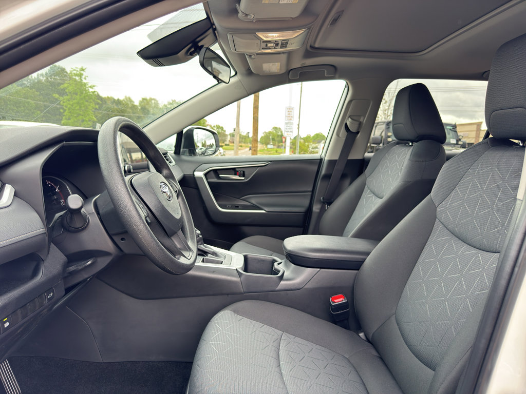Certified 2025 Toyota RAV4 XLE w/ Convenience Package image 12