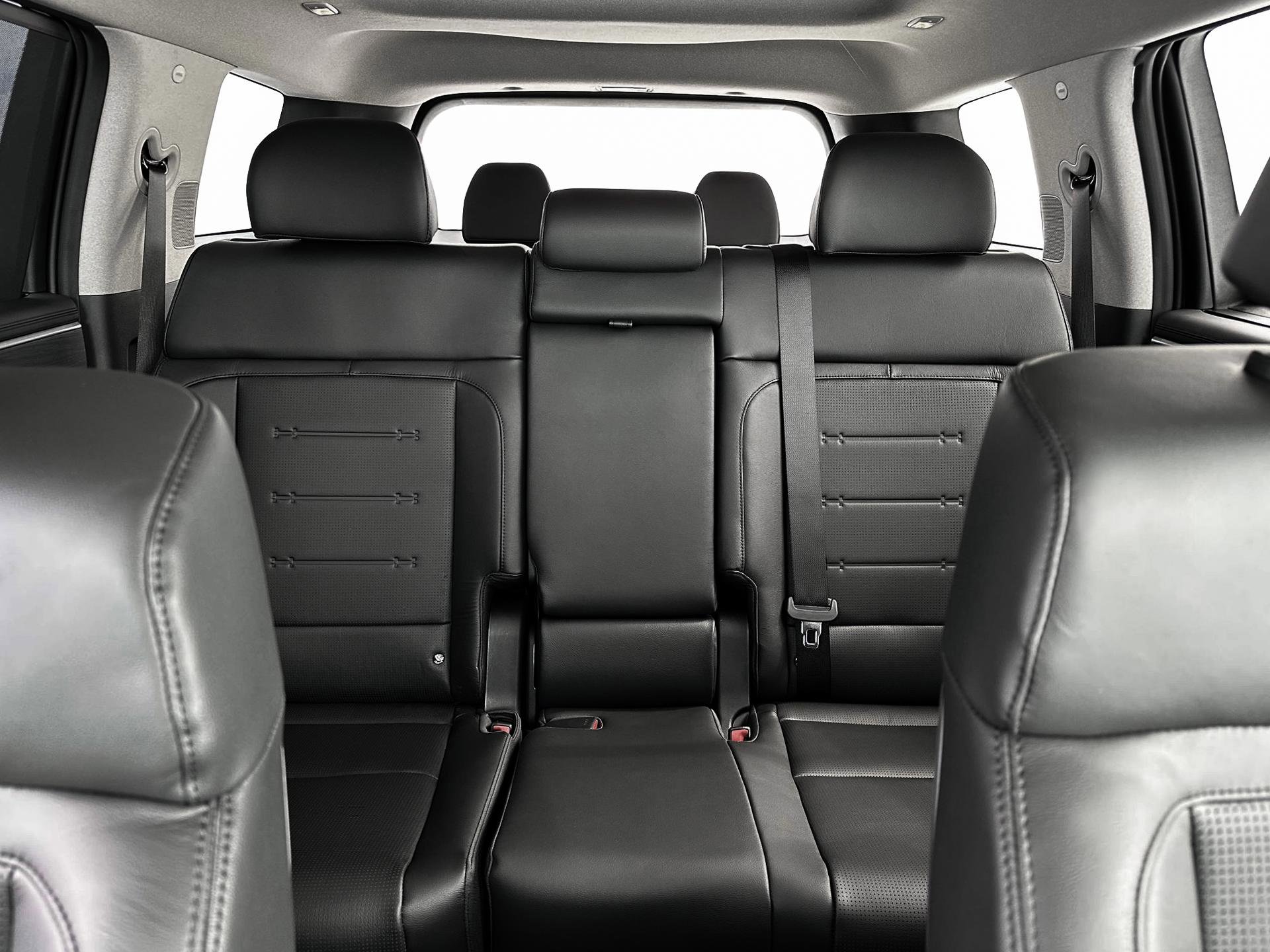 Certified 2025 Hyundai Santa Fe Limited image 16