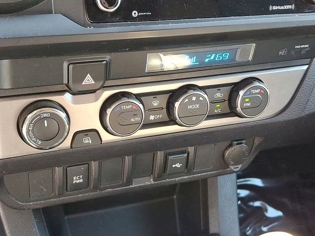 Used 2022 Toyota Tacoma SR image 18
