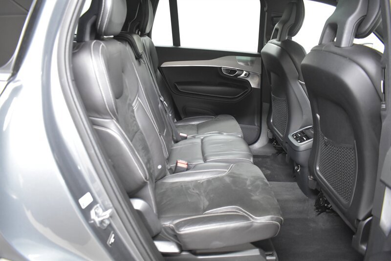 Used 2016 Volvo XC90 T6 R-Design w/ Protection Package Plus AWD/4WD image 30